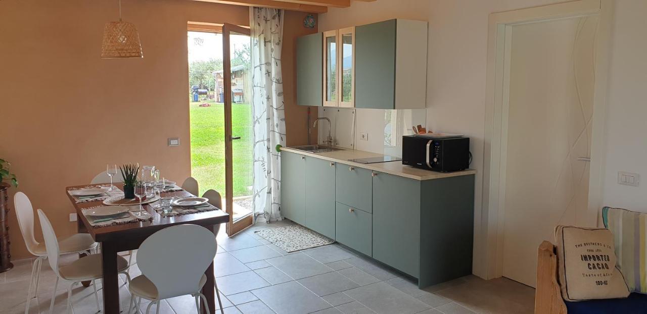 Country Apartment, Near Bardolino And Lazise Calmasino Dış mekan fotoğraf